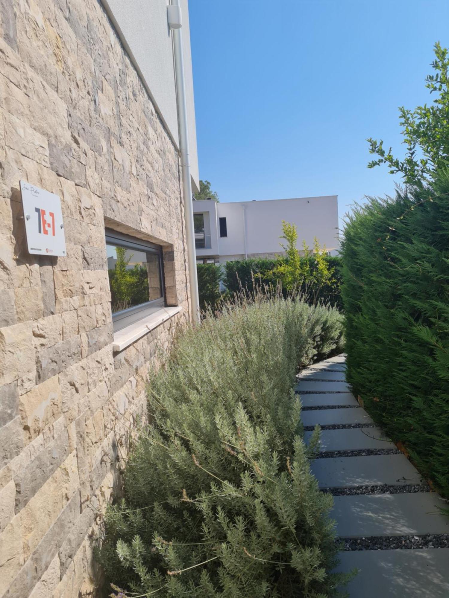 Rosemarine Villas Durrës Eksteriør bilde